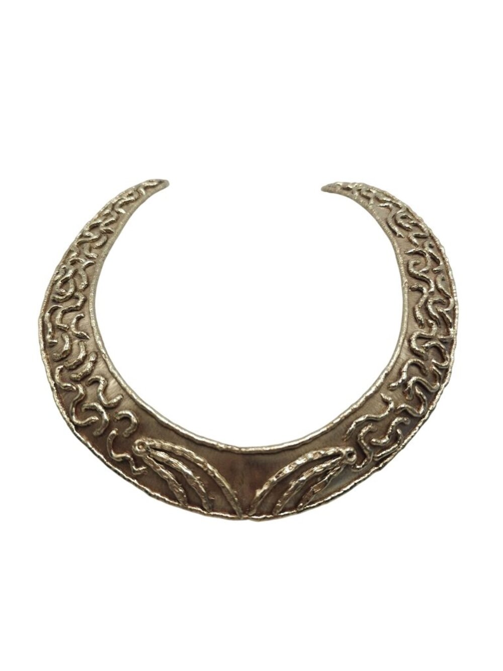 Silver Tone Crescent Shaped Choker Necklace Ornate Pattern Design 4.5 Inches